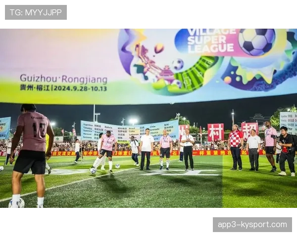 英超俱乐部社区活动扩展，青少年足球教育项目投入增加